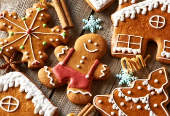 Gingerbread Man House Christmas Decorating