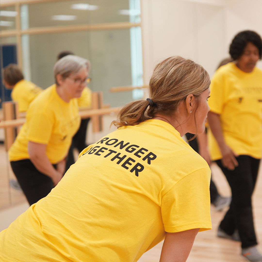 Photo of a LIVESTRONG program group exercise