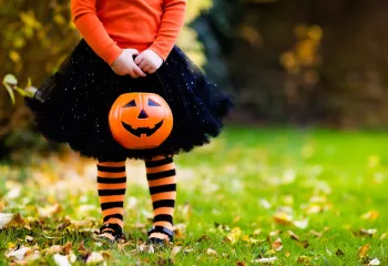 Halloween Kid Trick or Treat Girl