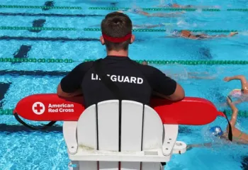 American Red Coss Lifeguard Training Course Pool Swim