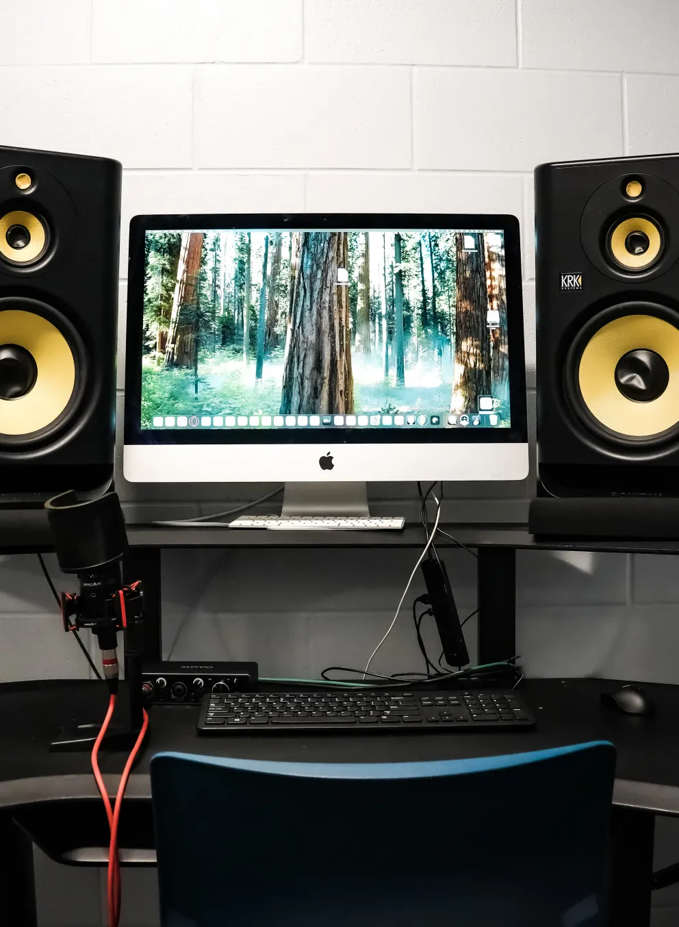 Photo of a computer inside the Best Buy Teen Tech Center