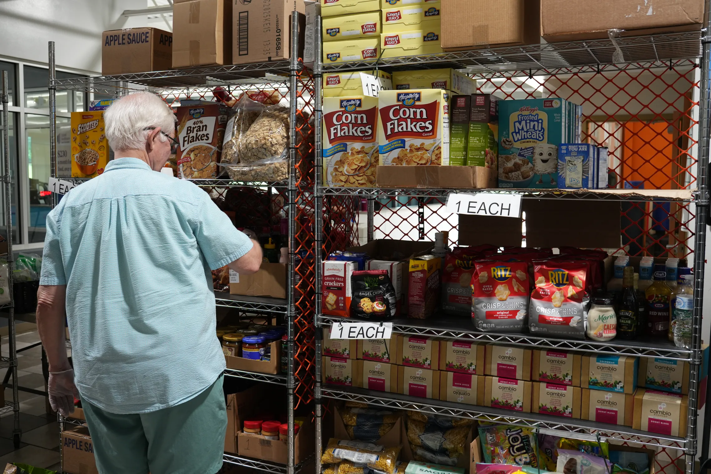 Photo of the food distribution at the Providence YMCA/Ball Family Center.